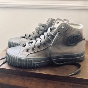 PF FLYERS Unisex Center Hi-Tops (W 7.5, M 6)